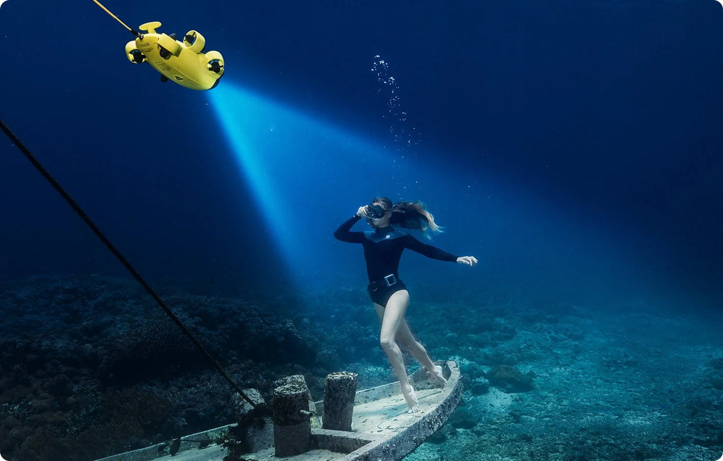 QYSEA FiFish V6 Underwater Robot ROV – 4K Camera + VR Control